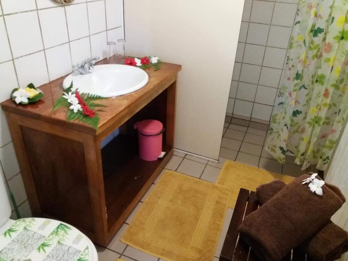 Pension Hibiscus Tahaa Uturoa Kültér fotó
